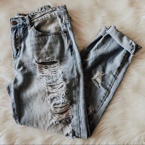 Boyfriend Ripped Jeans